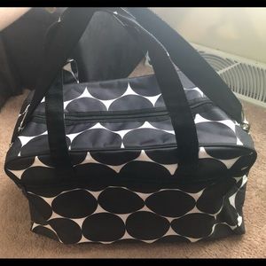 Big Dot City Weekender Tote Thirty-One